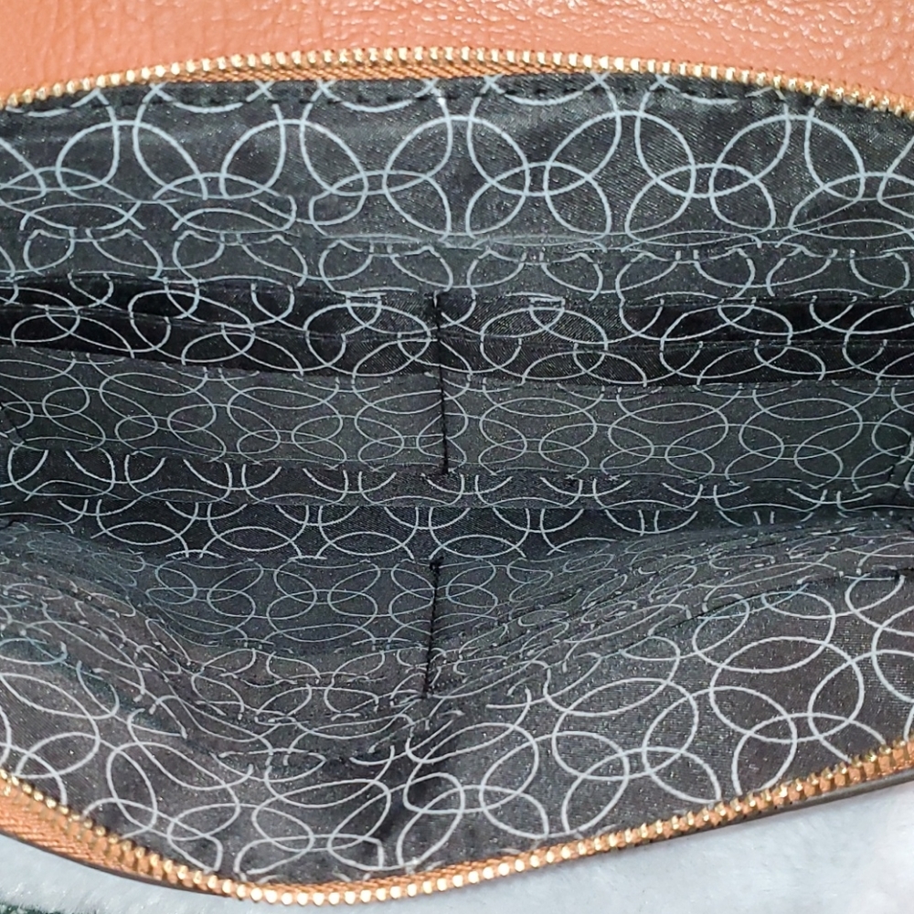 Large Black Rivet Hand/ shoulder bag - Picture 7 of 8